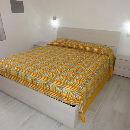 Bibione Central Apartment Апартаменти *